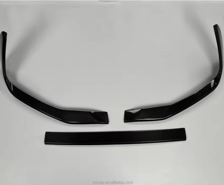 Carbon Frontlippe für Audi RSQ8 – OEM Style