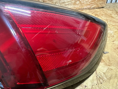 Original LED Heckleuchte Rückleuchte rechts Ford Kuga III 2019-2024